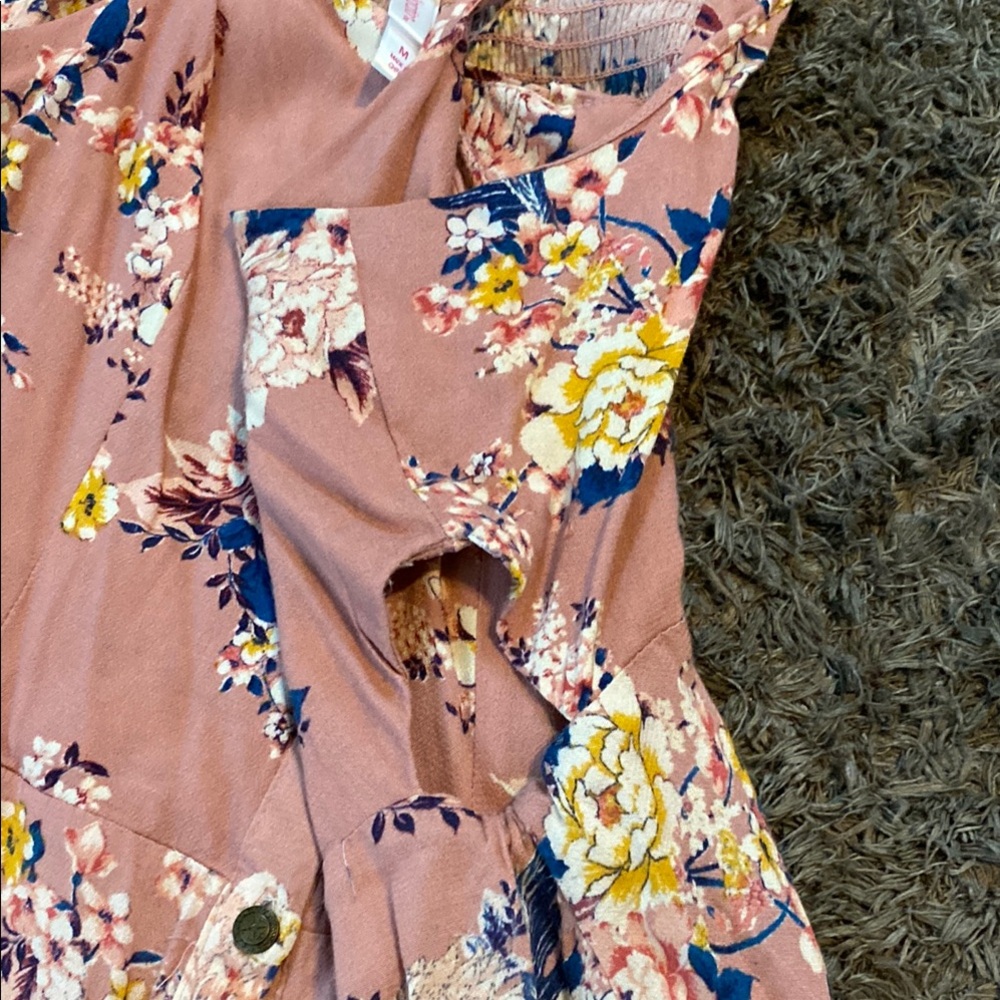 Xhilaration Pink and Blue button down Midi Dress with pockets and cutout on side - Picture 4 of 8